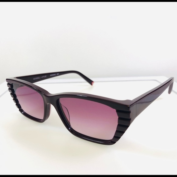 Women’s Kendall and Kylie Burgundy Fashion Sunglasses - Picture 5 of 7